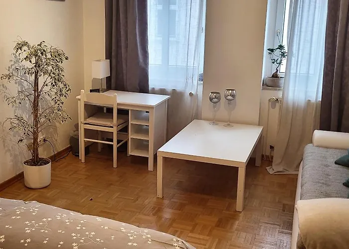 Homestay Grosses Zimmer Von Privat Sehr Zentral In Bad Homburg Stadtmitte Bad Homburg vor der Hoehe